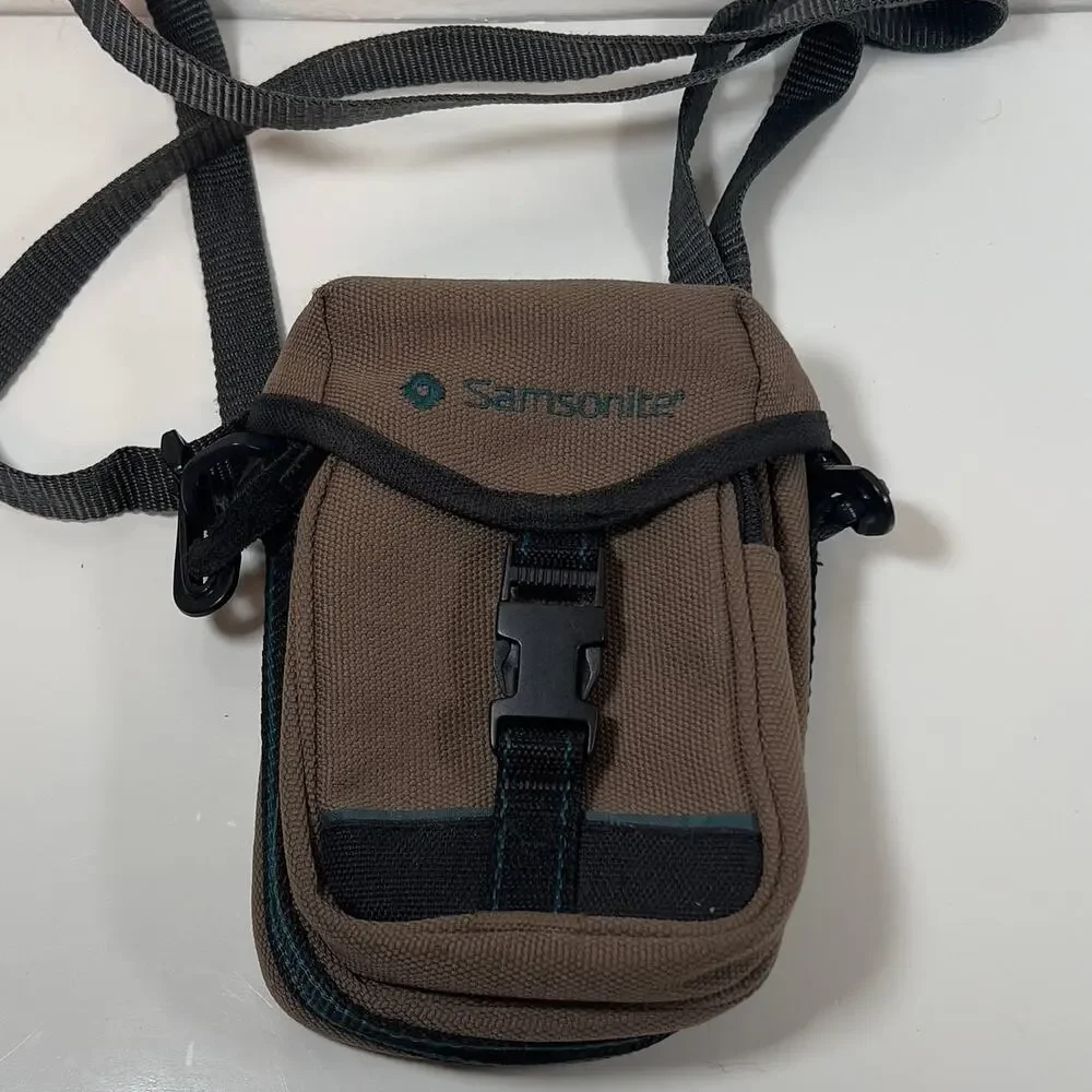 Samsonite Small Camera Bag Model #250 Brown & Black Trim Case Adj Strap